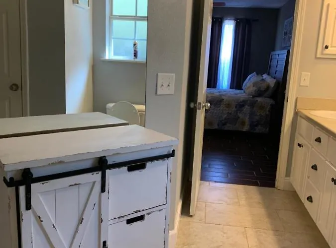 D's Florida-alabama Vacation Sleeps 14 Guests Pensacola