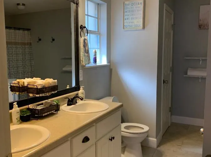 D's Florida-alabama Vacation Sleeps 14 Guests