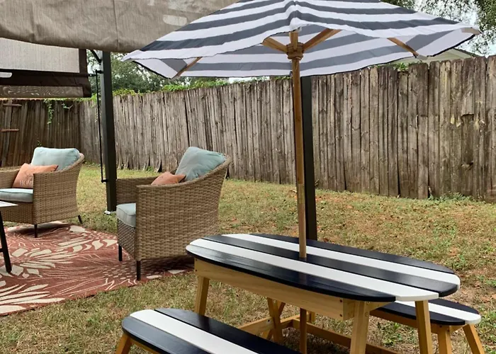 D's Florida-alabama Vacation Sleeps 14 Guests Villa Pensacola